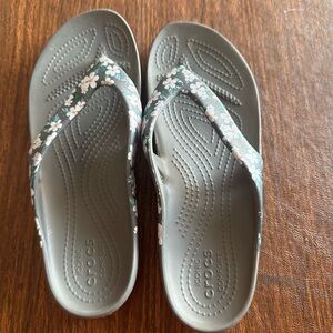 Croc Flip Flops. CUTE!